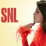 Selena Gomez Sleepwalks Through a Listless Saturday Night Live