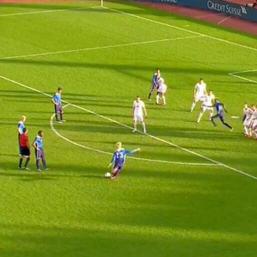 Brek Shea Whips a Free Kick Into the Top Corner