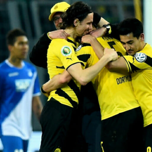Borussia Dortmund's Sebastian Kehl Scores Beautiful Long-Range Volley