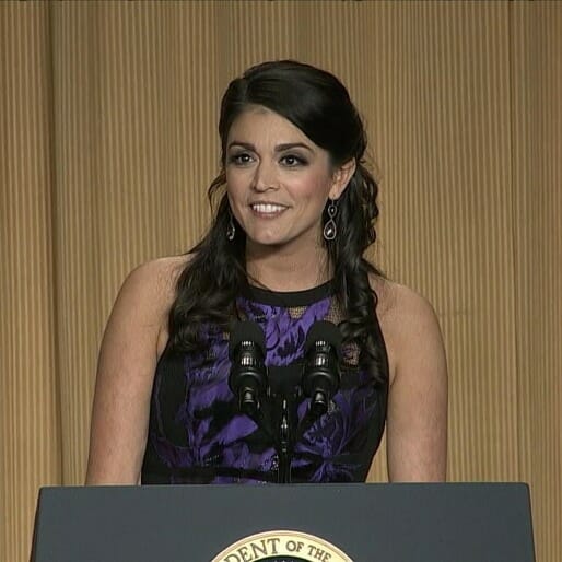Watch Cecily Strong Mock Fox and CNN at the White House Correspondents' Dinner