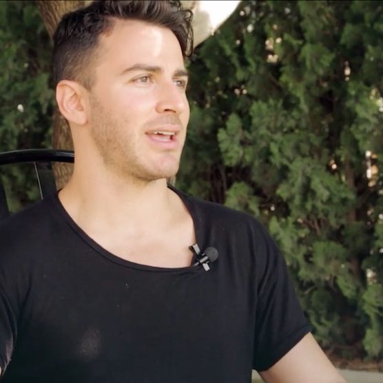 The Paste Parlour: Interview - Hunter Hunted