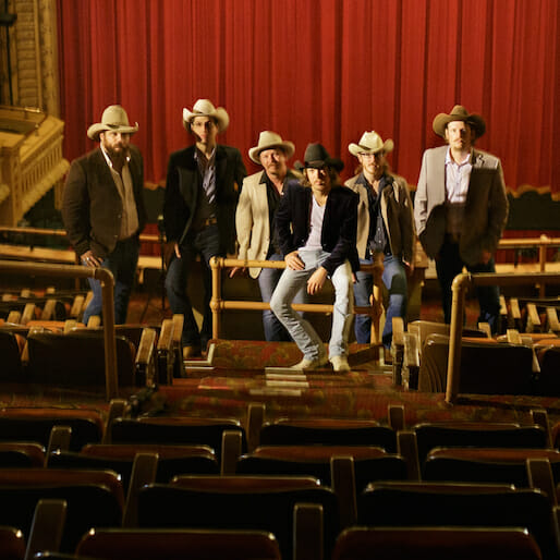 Song Premiere: Mike and the Moonpies - 