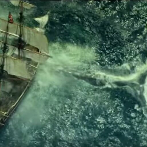 Watch Chris Hemsworth Go Full Ahab on a Sperm Whale in In the Heart of the Sea Trailer