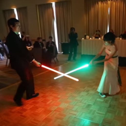Lightsaber Duel Subs As First Dance for This Newly Married Couple