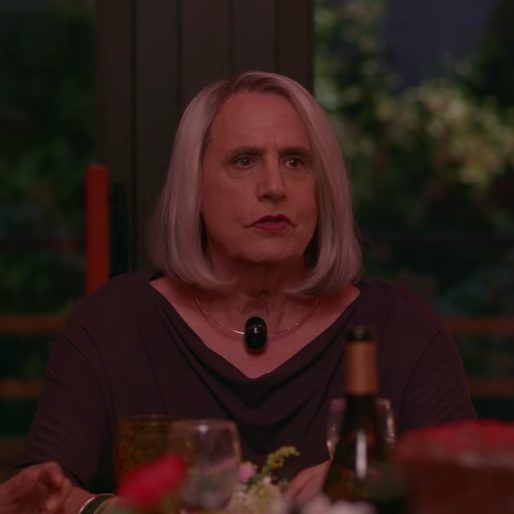 Watch the Moving Official Trailer for Season Three of Transparent