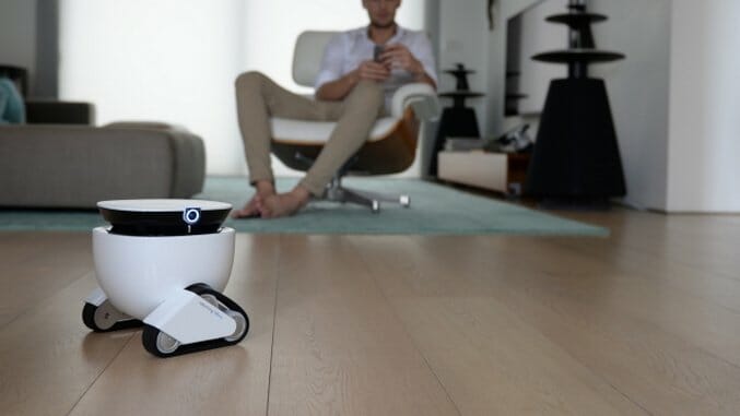 Roboming is an Adorable Robot Assistant That Will Bring You Snacks