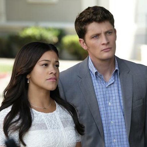 The Top 5 Moments from Jane the Virgin's Hitchcockian Midseason Finale