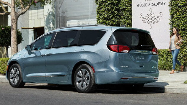Using a 2017 Chrysler Pacifica as a Recreational Vehicle? Sign Me Up