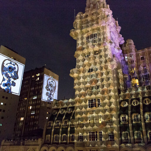 Architecture is Stage and Inspiration for Visual Landscapes of Argentina's Al Ver Verás