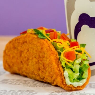 Eating Badly: Why Taco Bell's Chicken-Shelled Taco ISN'T A TACO