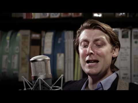 Eric Hutchinson - Lost in Paradise