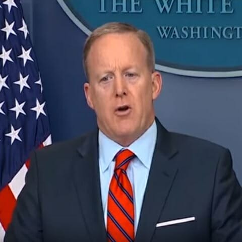 This Sean Spicer / Veep Mash-up Is a Perfect Fit