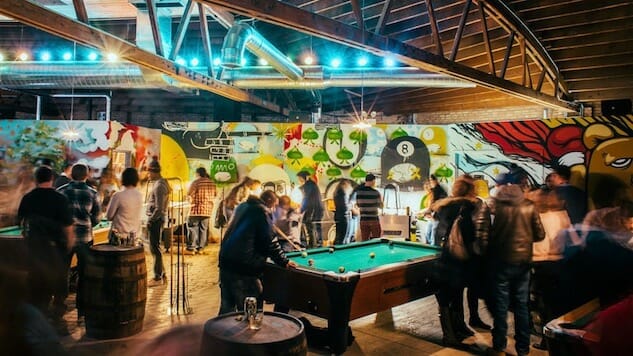 8 Can’t-Miss Hipster Bars in Chicago