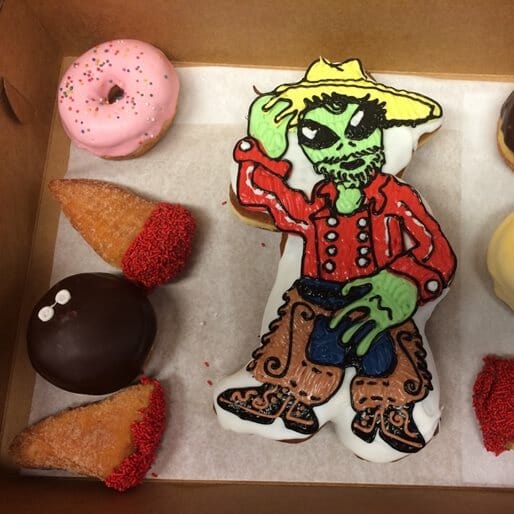 An Interview with the Founders of Voodoo Doughnut