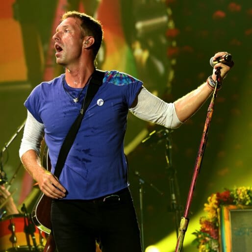 Watch a Piano-Playing Fan Show Up Coldplay Onstage