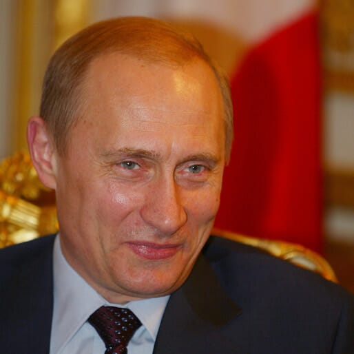 Oliver Stone's The Putin Interviews Looks Like Straight-Up Propaganda