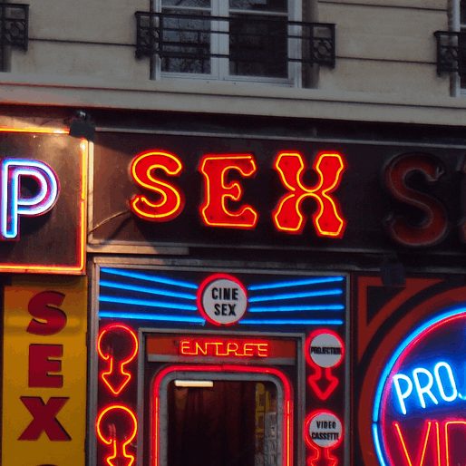 Weird Science: Sex Does Not Sell And A Reason For Your Geekiness