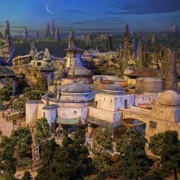 Star Wars: Galaxy's Edge Is the Name of Disney's Star Wars Theme Park Area
