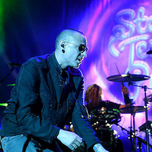 Stone Temple Pilots Pay Heartfelt Tribute to Chester Bennington in Statement