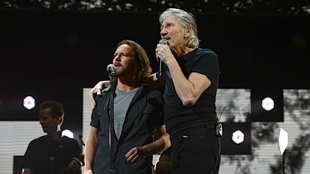 Watch Eddie Vedder Take Over for Roger Waters on “Comfortably Numb”