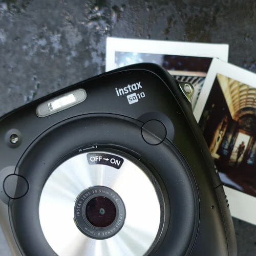 Fujifilm Instax SQ-10: Photo Sharing for the Instagram Generation