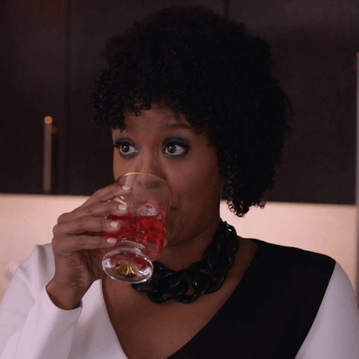 Insecure Proves That Natasha Rothwell's Kelli Is Hella Goals with 