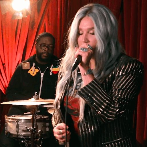 Watch Kesha and The Roots Cover 