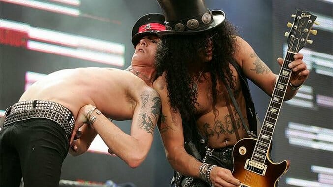 Slash's 10 Gnarliest Guitar Riffs with Guns N' Roses