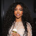 SZA Premieres Twisted Visual for 
