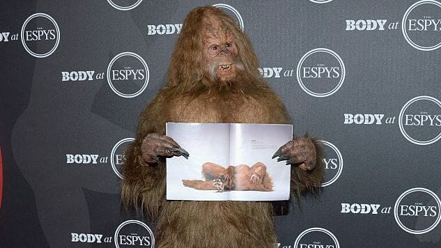 Sasquatch Attack: Pizza Hut Jumps on Bigfoot Erotica Hashtag