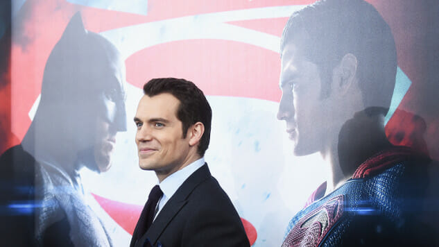 Henry Cavill reportedly in talks for a Superman cameo