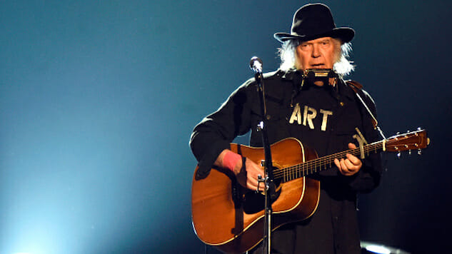 Watch Neil Young Perform With Crazy Horse on This Day in 1994