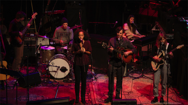 Watch Dirty Projectors Anna Elizabeth Perform on Chris Thile s