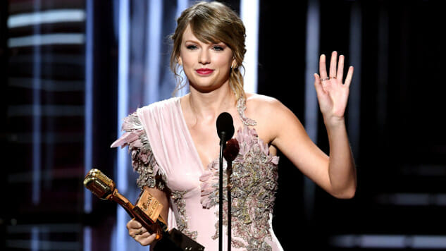 Taylor Swift’s Instagram Endorsements Spur Voter Registration Spike