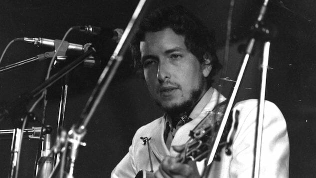 Listen to Bob Dylan and The Band Perform on This Day in 1974