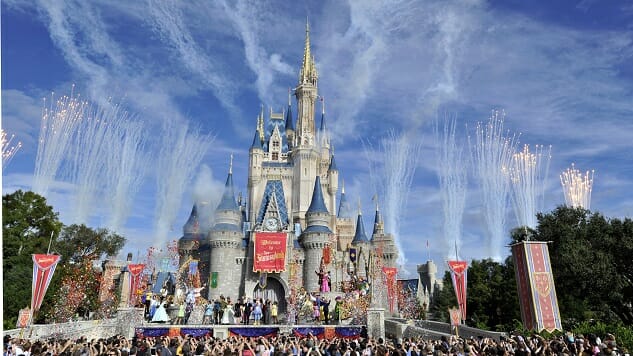 PHOTOS: We're FINALLY Seeing Progress on the Magic Kingdom Train Station!