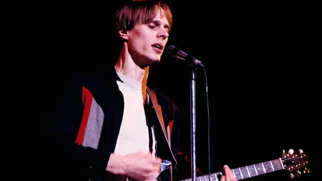 Hear Tom Verlaine Perform Television’s “Marquee Moon” on This Day in 1996