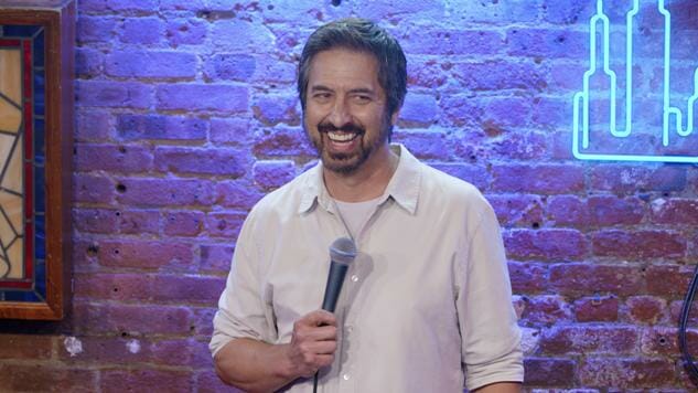 Ray Romano Returns to Stand-up with the Fun Right Here Around the Corner