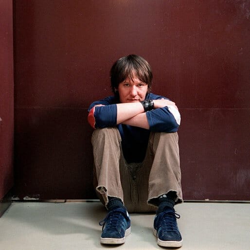 Elliott Smith Would've Turned 50 Today, Hear a Classic Live Performance from 1998