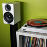 Giveaway: Win a Fluance Turntable and Bookshelf Speakers Bundle!