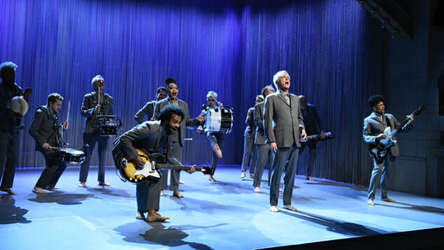 Watch David Byrne Perform on SNL for the First Time in 31 Years