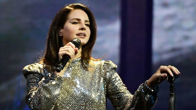 Lana Del Rey Announces New Album and Makes Controversial Statement