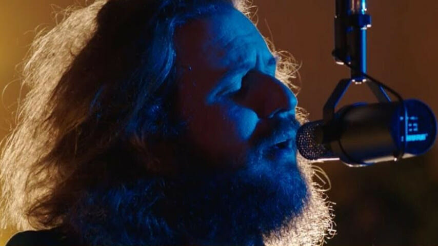 Watch My Morning Jacket Perform “Climbing the Ladder” on Late Night With Seth Meyers