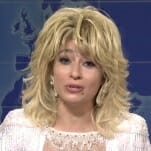 Here's a Surprisingly Accurate Dolly Parton Impression from Saturday Night Live