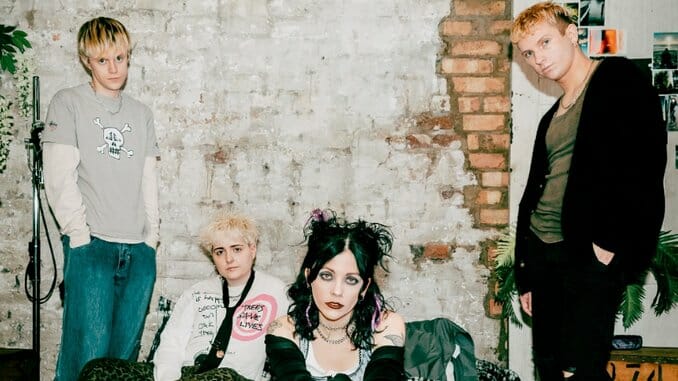 Pale Waves Share New Single “Fall To Pieces”