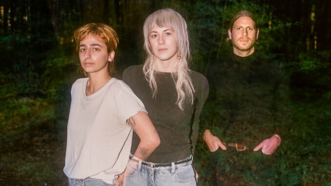 Exclusive: Sour Widows Announce Crossing Over EP, Share Title Track