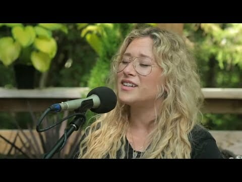 Anna Rose - Full Session - Paste Magazine