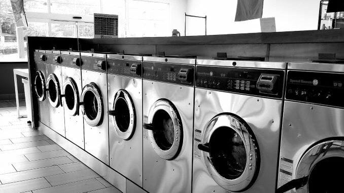 The 7 Best Games to Play in Laundromats When It’s Dad’s Custody Weekend