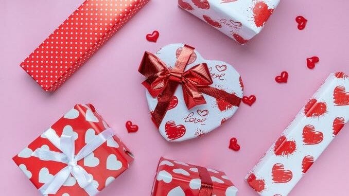 Paste’s Ultimate Valentine’s Day Gift Guide