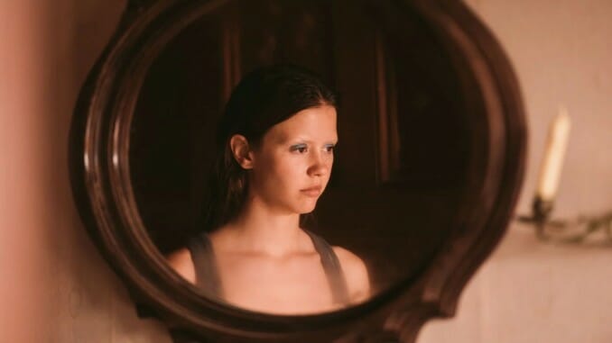 Vintage Scream Queens Nude Galleries - Mia Goth Is a Stealth Scream Queen, from A Cure for Wellness to X